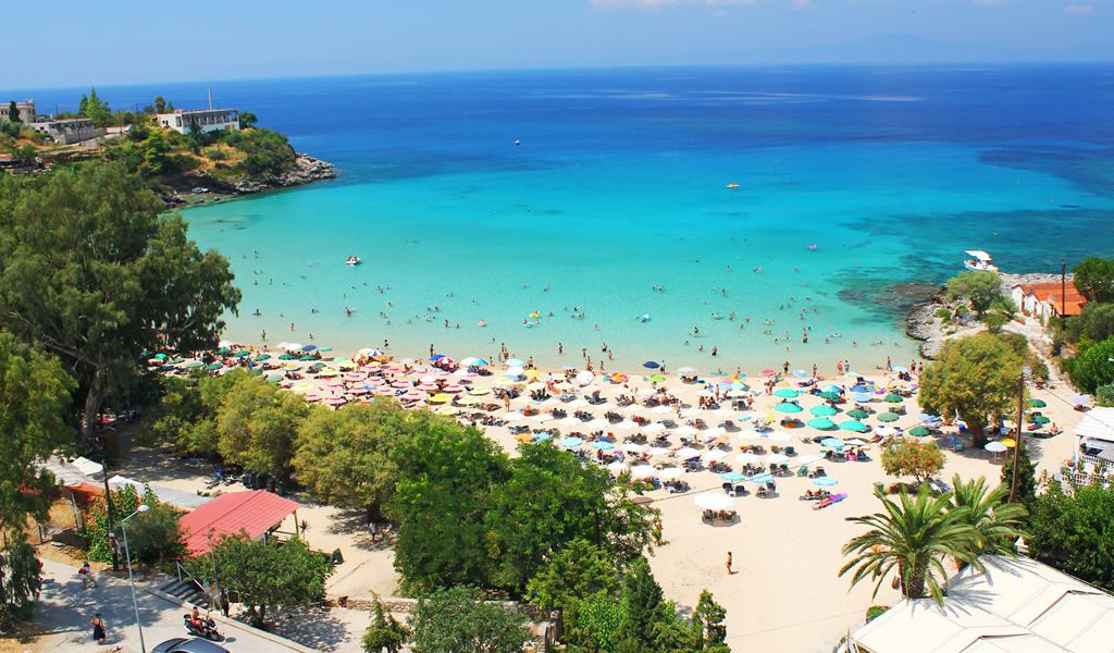 Μάνη : Οι 10 κορυφαίες παραλίες με κρυστάλλινα νερά και χρυσαφένια άμμο!