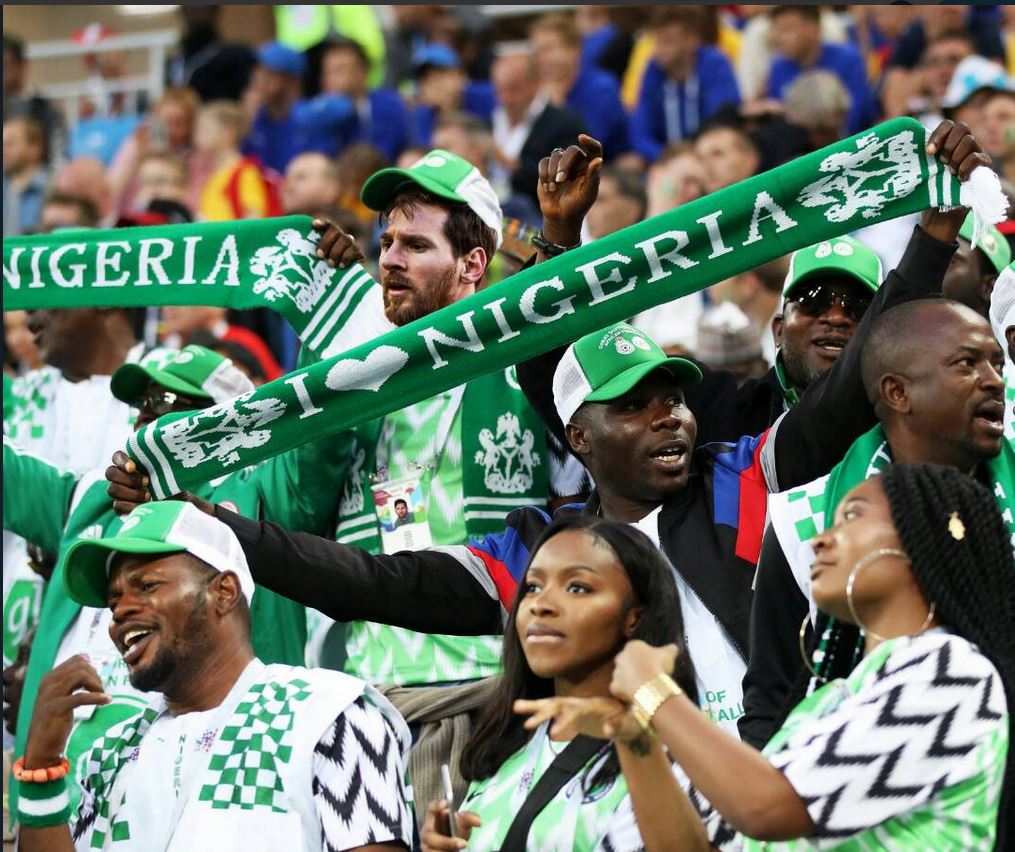 Ο Μέσι… πανηγύρισε το γκολ της Νιγηρίας! (pics)