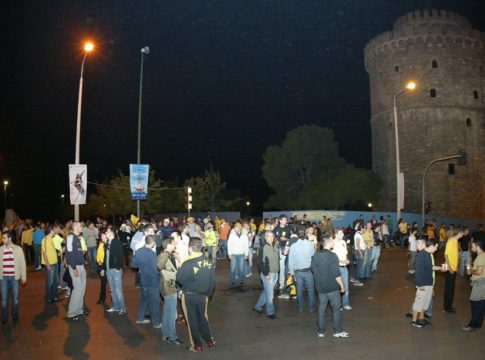 Τα όνειρα της γειτονιάς-ασανσέρ και μια εκδίκηση που αναζητείται