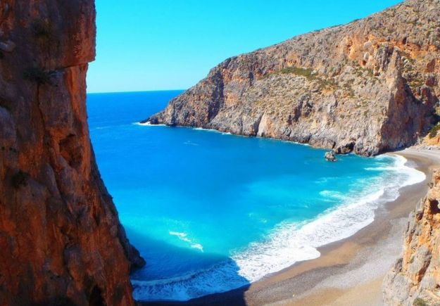 4 «μυστικές» παραλίες στην Ελλάδα κατάλληλες για απομόνωση που ελάχιστοι γνωρίζουν! (pics)
