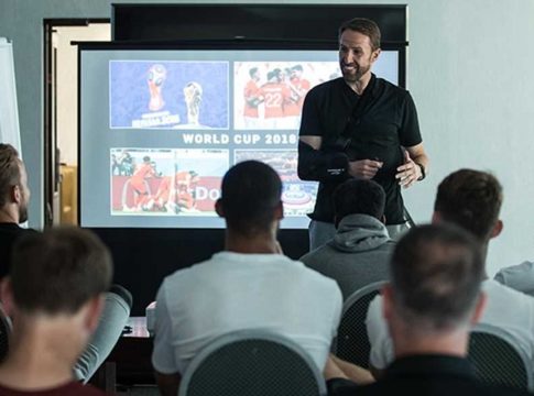 Έβγαλε τον ώμο του ο Σάουθγκέιτ