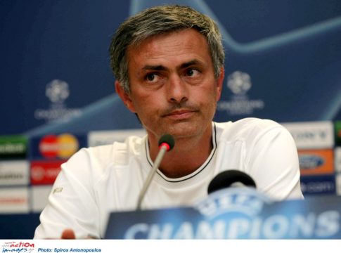 Μουρίνιο : Ο…«άνθρωπος» Μέσι και η συμπαγής Ισλανδία