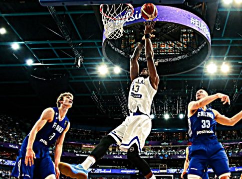 Με πολύ Αντετοκούνμπο το αφιέρωμα της FIBA για το 4/4 Εθνικής (vid)