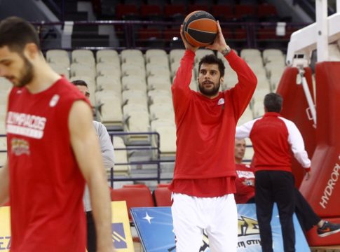 Ολυμπιακός : Βίντεο και ανάλυση με.. προεδρική παρέα