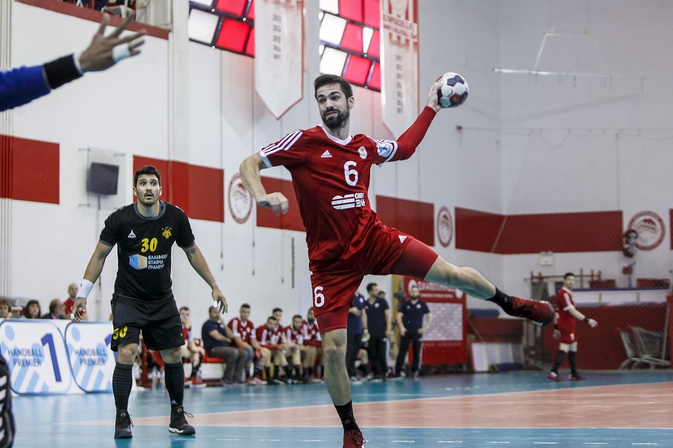 LIVE : Ολυμπιακός – ΑΕΚ 24-23 (Τελικό) | to10.gr LIVE : Ολυμπιακός – ΑΕΚ 24-23 (Τελικό) | to10.gr