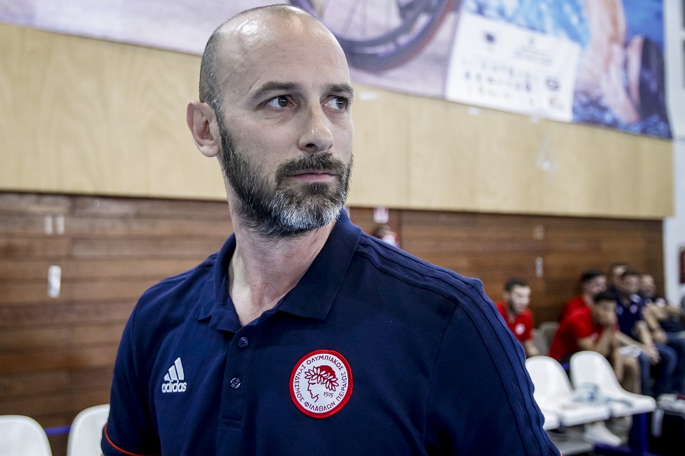 Ζαραβίνας: «Θέλουμε τον κόσμο κοντά μας» | to10.gr Ζαραβίνας: «Θέλουμε τον κόσμο κοντά μας» | to10.gr