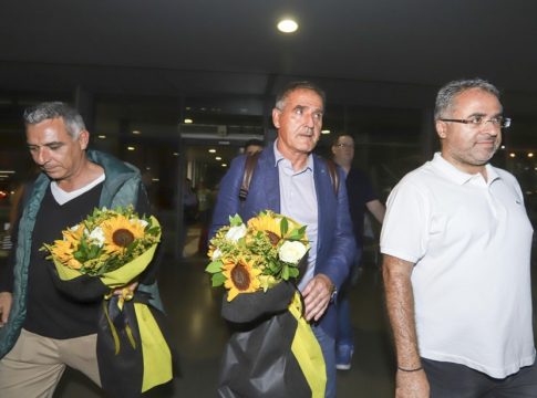 Άρης : Η άφιξη Ερέρα (vid)