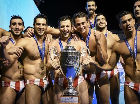 Περηφάνια για τους Έλληνες ο θρύλος της Ευρώπης