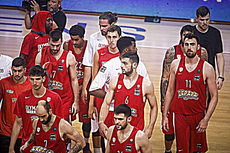 Ολυμπιακός : 12 άκαπνες ερυθρόλευκες «κάνες» | to10.gr Ολυμπιακός : 12 άκαπνες ερυθρόλευκες «κάνες» | to10.gr