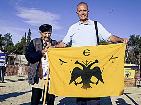 Το χώμα από τις «αλησμόνητες πατρίδες» στα θεμέλια της Αγιά Σοφιάς (vids)