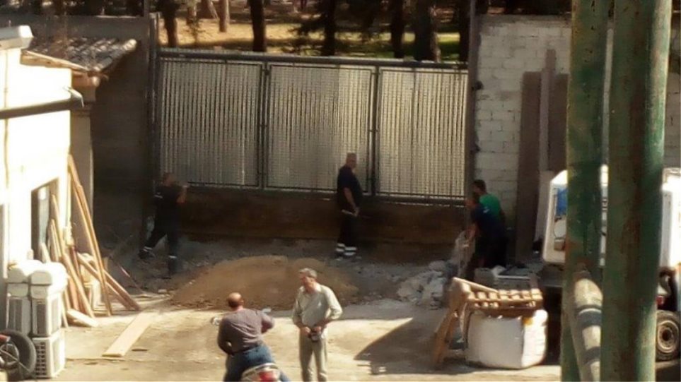 «Κιτρινόμαυρο» μπλόκο στα απορριμματοφόρα του Δήμου!