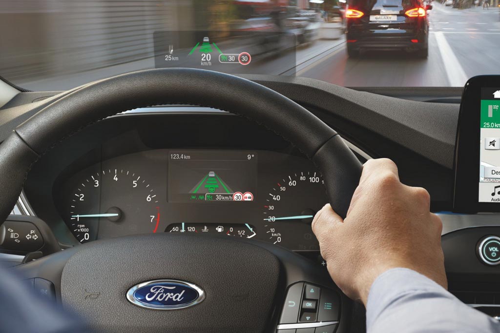 Ford Focus με Head-up display