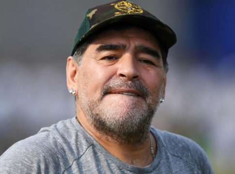Στο νοσοκομείο ο Μαραντόνα