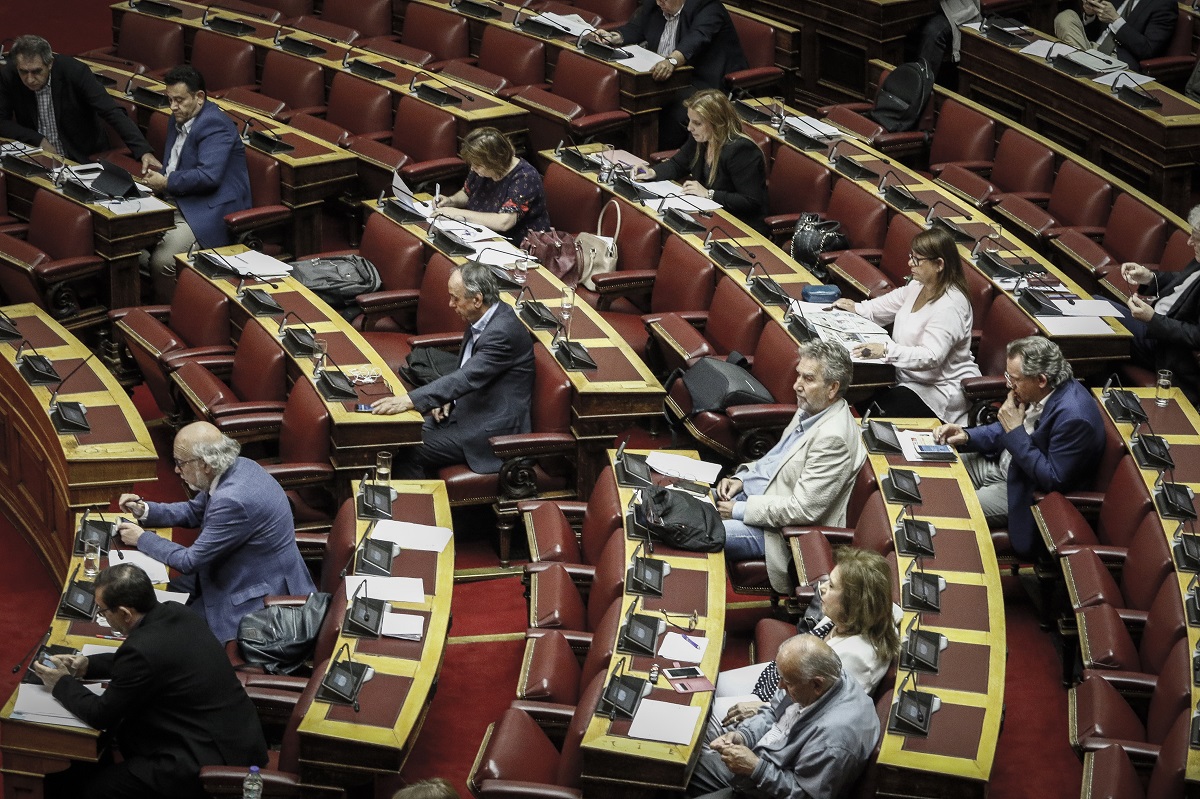 Υπερψηφίστηκε επί της αρχής το πολυνομοσχέδιο με τα προαπαιτούμενα | to10.gr Υπερψηφίστηκε επί της αρχής το πολυνομοσχέδιο με τα προαπαιτούμενα | to10.gr