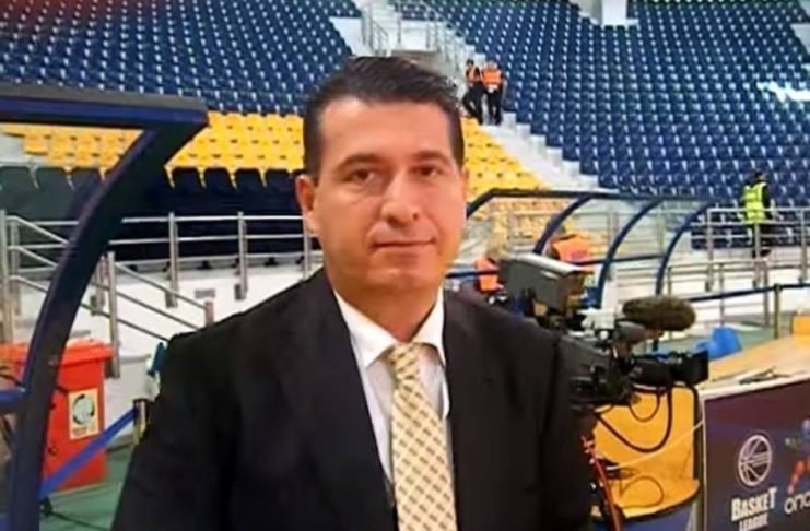 Θρήνος στον Άρη για την απώλεια του Βασίλη Βουρτζούμη