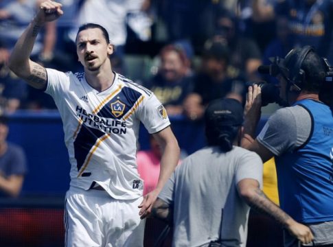 Ο πανηγυρισμός του Ιμπραΐμοβιτς στα μούτρα αντιπάλου (vid)