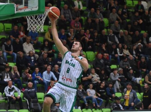 Κέσαρ στο Περιστέρι (vid)