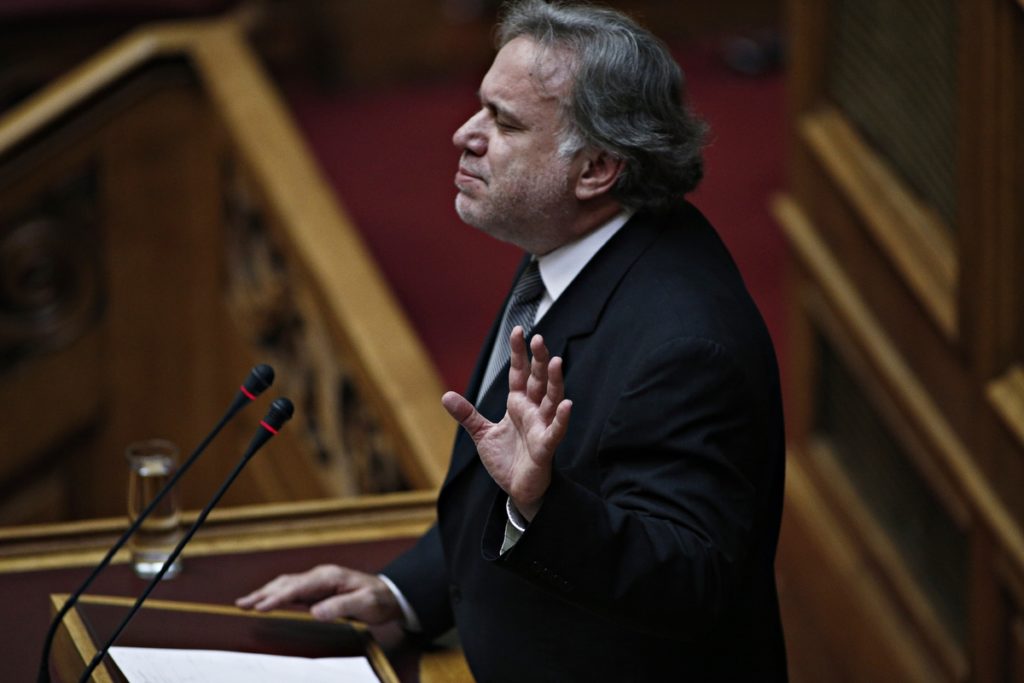 Κατρούγκαλος: Πολιτική αυτοκτονία η πρόταση δυσπιστίας της ΝΔ
