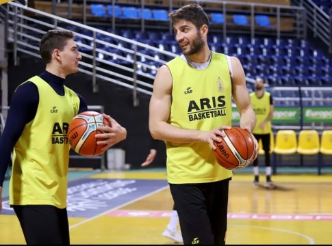 Το «ευχαριστώ» της ΚΑΕ Άρης σε Τσαϊρέλη και Πουλιανίτη