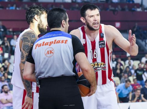 Ολυμπιακός : «Να μιλάνε με τον προπονητή τους πρώτα»