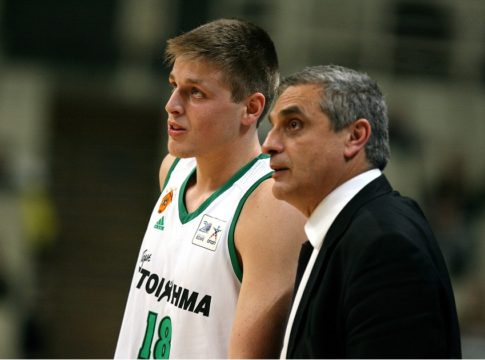 Περιστέρι : Ενδιαφέρον για Χαραλαμπόπουλο, Παπαμακάριο