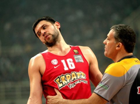 Εκτός τελικών και ο Σχινάς