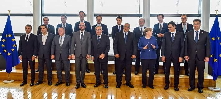 Τα κόμματα την επόμενη της μίνι Συνόδου Κορυφής για το προσφυγικό