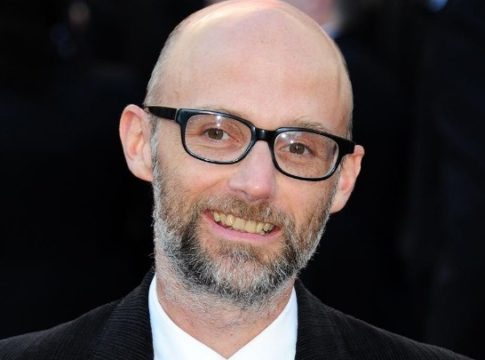 Αγαθοεργίες του Moby : Πουλάει τη συλλογή δίσκων του