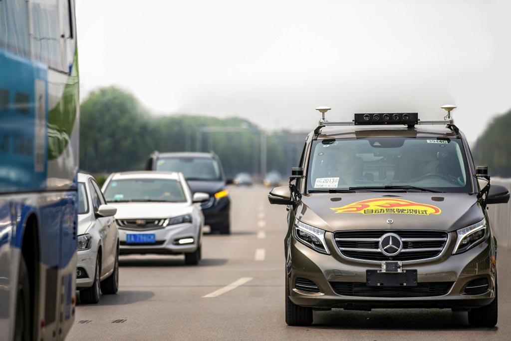 Δοκιμές αυτόνομης οδήγησης από τη Mercedes στην Κίνα