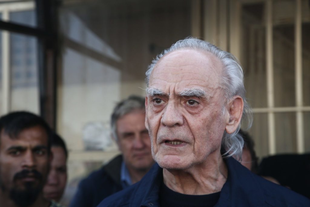 Ελεύθερος με περιοριστικούς όρους ο Α. Τσοχατζόπουλος για τις «χρυσές μίζες»