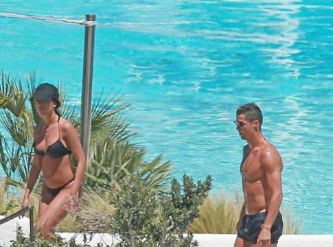 Ρονάλντο : Διακοπές στη Μεσσηνία