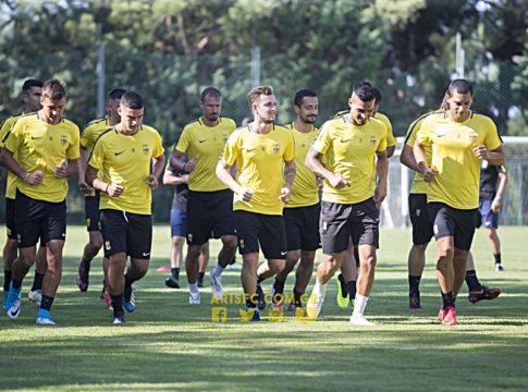 Κλικ απο την προπόνηση του Άρη (pics/vid)