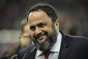 Marca: «Ύμνοι» για Μαρινάκη για τη βοήθεια στους πληγέντες των πυρκαγιών