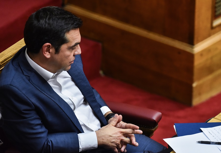 Τρεις φάκελοι το γενέθλιο δώρο του Αλέξη Τσίπρα!