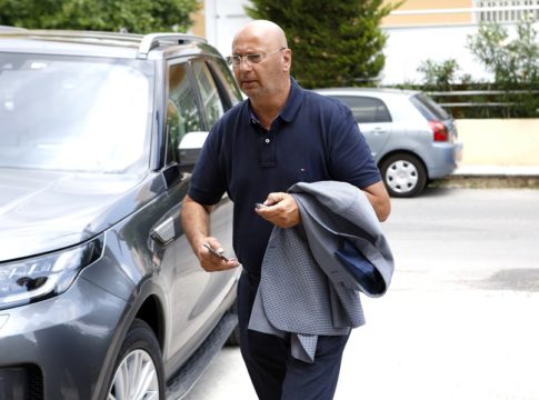 Ενδοοικογενειακή διαμάχη στον Απόλλωνα