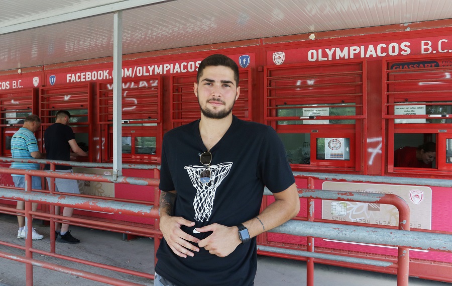 Ολυμπιακός : Στα εκδοτήρια του ΣΕΦ ο Τολιόπουλος!