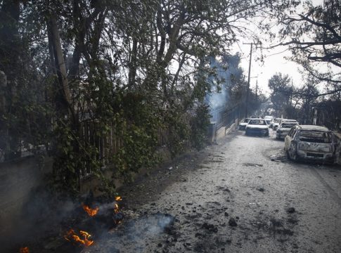 Δεν υπάρχουν λόγια