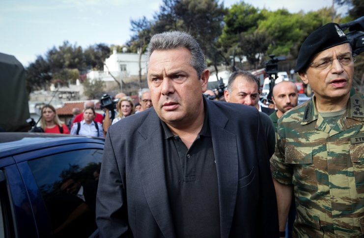 Όταν ο Καμμένος, έκανε τον Πάγκαλο ευπρεπή τζέντλεμαν
