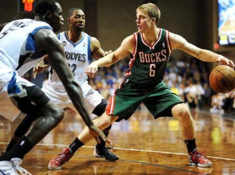 Υπέγραψε στη Ζαλγκίρις ο Γουόλτερς