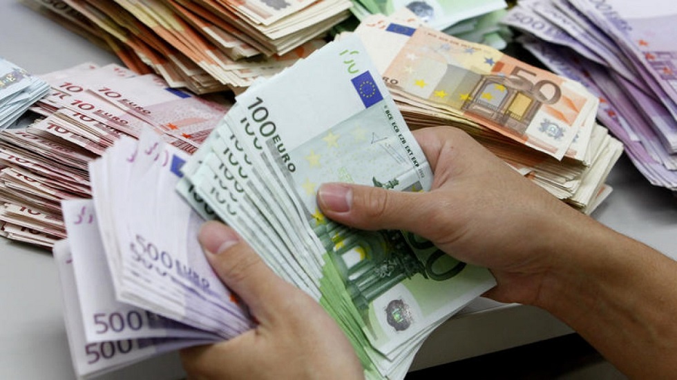 Κατά 390 εκατ. ευρώ μειώθηκαν τον Μάιο τα χρέη του Δημοσίου προς ιδιώτες