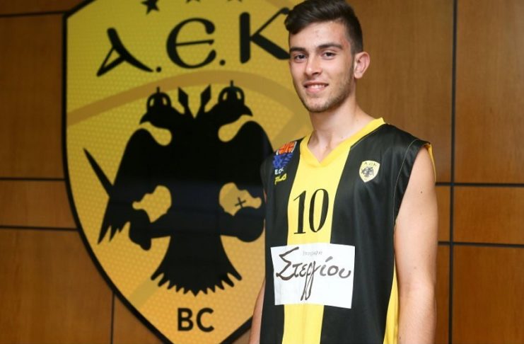 AEK: Επένδυση για το μέλλον με Καρλή