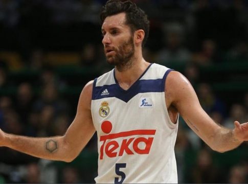 Μήνυμα στήριξης για τους πληγέντες και από τον Ρούντι Φερνάντεζ