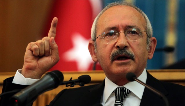 Αντιμέτωπος με φυλάκιση ο αρχηγός της τουρκικής  αντιπολίτευσης λόγω σατυρικού σκίτσου του Ερντογάν