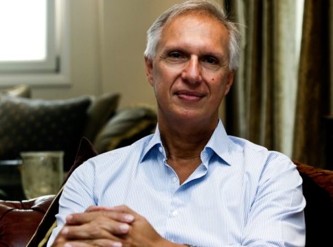 Λώτσος : «Ευκαιρία ο Ολυμπιακός για τον Βεζένκοφ, υπήρχε ενδιαφέρον από Παναθηναϊκό»