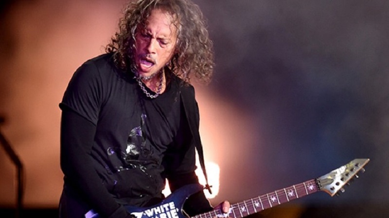 Ο Κερκ Χάμετ των Metallica πουλάει το σπίτι του