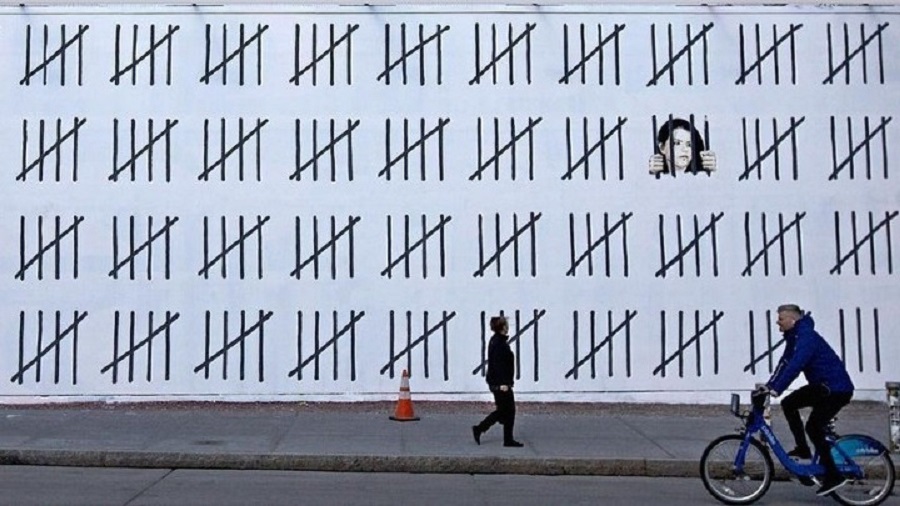 Το «ευχαριστώ» της Ζέχρα Ντογάν στον Banksy