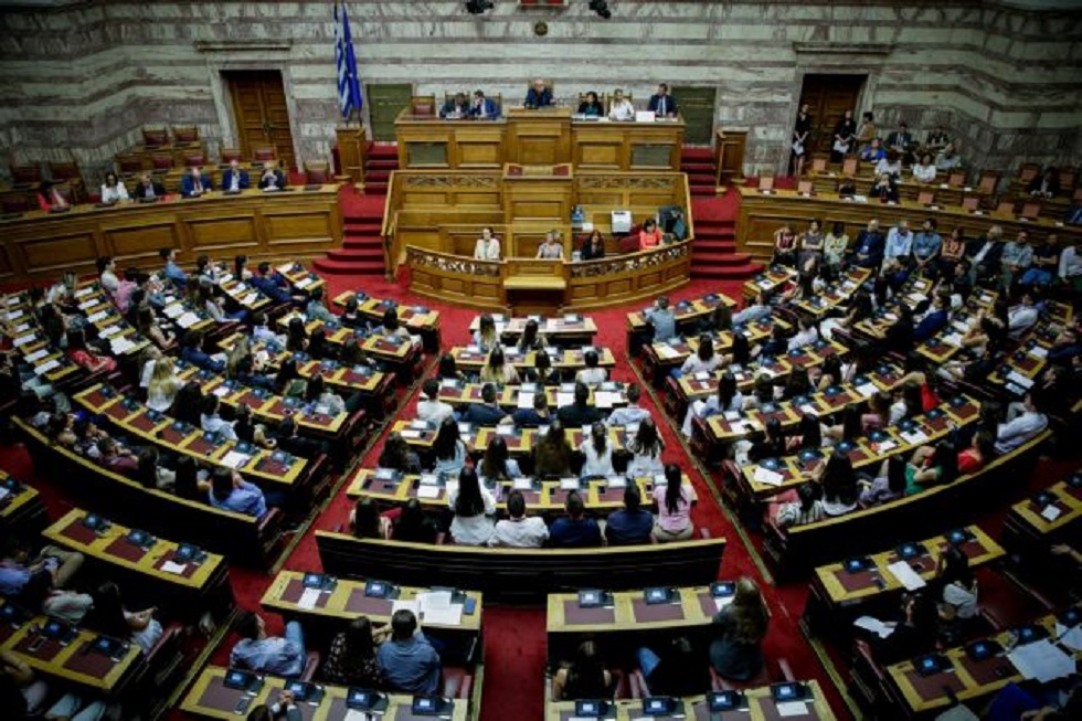 Mέχρι τις 11 Δεκεμβρίου η ψήφιση της μη περικοπής των συντάξεων