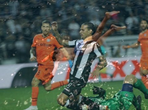 Τόσος ντόρος για μια «βουτιά» τον Αύγουστο…