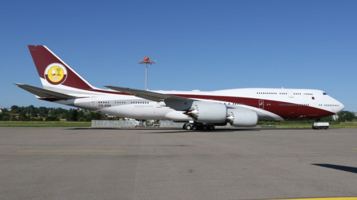 Η βασιλική οικογένεια του Κατάρ πουλά το «super vip» Boeing της