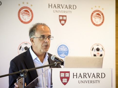 Βερνίκος : «Σεβόμαστε όλες τις ομάδες, δεν φοβόμαστε καμία»